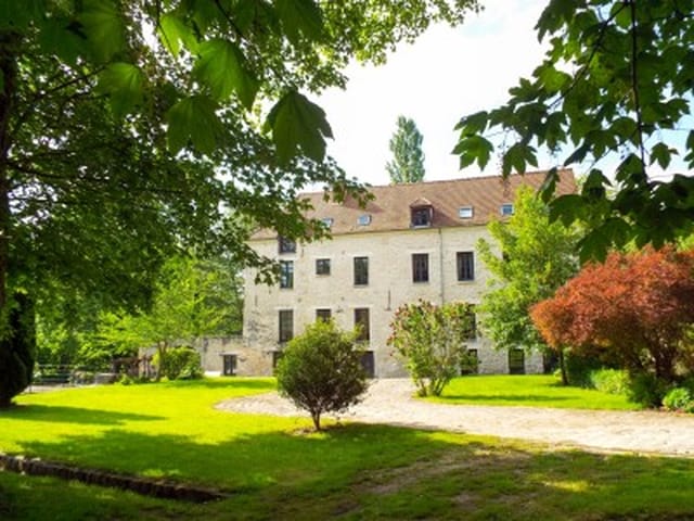 Ancien Moulin à Vendre 450m2 Sur 5 Ha Dans Un Village Oise Picardie